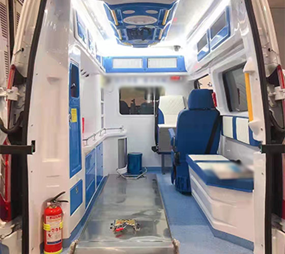 尖扎县车辆内部展示